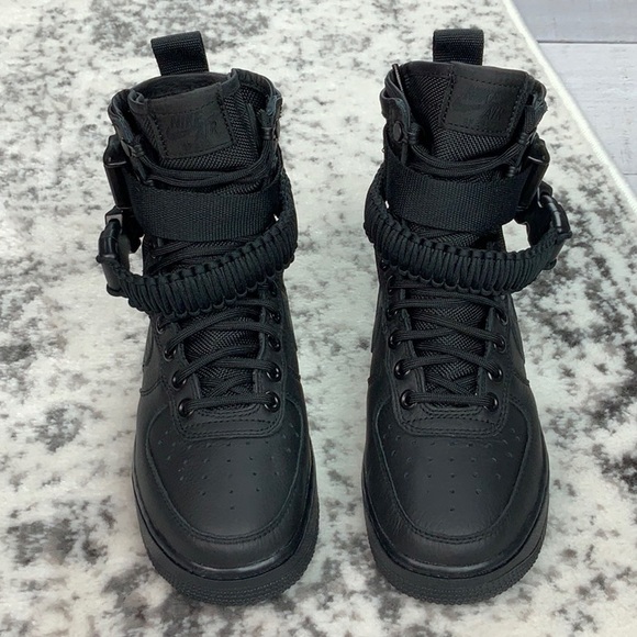 NIB Nike W SF1 women’s sneakers - Picture 2 of 8